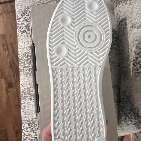 Brand New Golden Goose Purestar - Size 39 - Picture 6 of 10